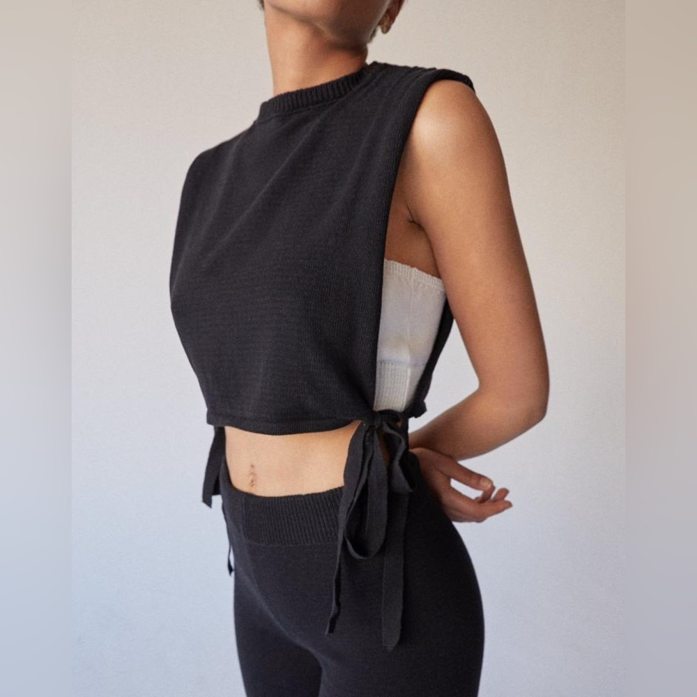 ALOHAS Shelter Knit Open Vest size L